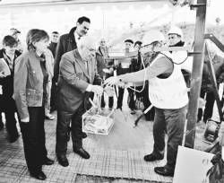 Durante los actos de la colocación de la primera piedra del Centro de Salud de Villalegre-La Luz 