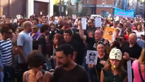 Alrededor de 15.000 personas participan en la manifestación del Movimiento 15M en Asturias