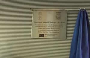Con cierta polémica sobre la placa descubierta por Areces en marzo, hoy quedo abierto al público y reinaugurado, el Centro de Salud de Villalegre-La Luz