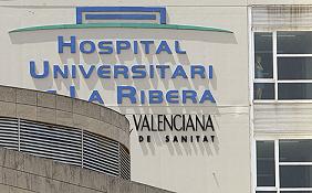 20120718115653-alcira-hospital.jpg