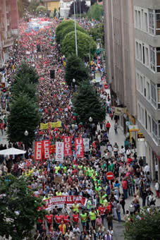 Los sindicatos insisten en el referéndum, pero éste ya tiene un resultado claro desde ayer en las calles de España