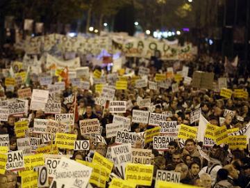 70.000 manifestantes ponen el punto y seguido a la lucha en Madrid en defensa de la Sanidad Pública