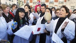 Movilizaciones en defensa de la sanidad pública en Madrid en el camino, el próximo 17 de febrero, hay convocada una MAREA BLANCA A NIVEL ESTATAL... en la que todos/as nos jugamos mucho.