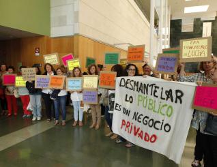 Esther Díaz acusa a los sindicatos de "manipular"a los mayores