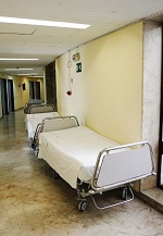 Alerta por el número de camas hospitalarias cerradas en verano
