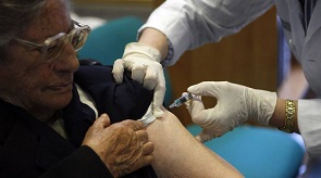 Cuatro de cada diez mayores de 64 años ya se han vacunado de la gripe