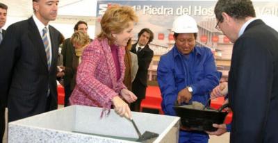 Menos camas por más dinero: el balance de 10 años de privatización sanitaria de Aguirre